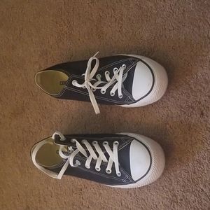 Converse shoes
